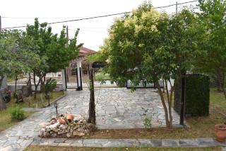 Maria's House With Garden & BBQ - Nea Kalikratia - 4