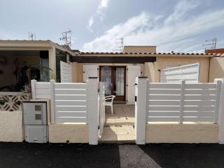 Pavillon à Gruissan, 25m², 4 pers., piscine, parking, proche plage - FR-1-229-115 - Gruissan - 1