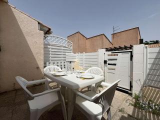 Charmant pavillon avec mezzanine, piscine et parking, à 300m de la plage du Grazel, Gruissan - FR-1-229-114 - Gruissan - 1