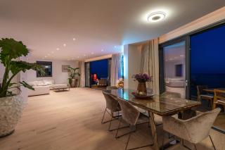KINGS LANDING 5 stars PENTHOUSE - 4