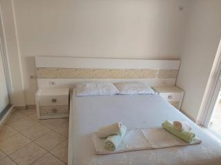 Ilirjan Apartment - Saranda - 5