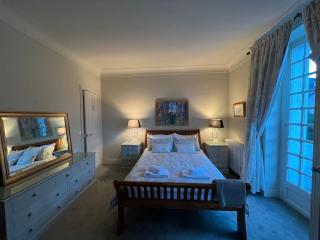 Villa Portillon - charming fountain garden villa - 3