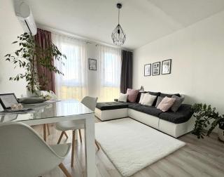 Glamour Residence - Pécs - 9