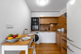 Lovely Loft Apartment with Parking by EasyBNB Premium - 1