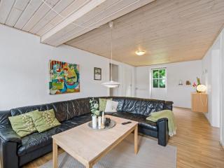 Apartment Edine - 4-5km from the sea by Interhome - Ulfborg - 4