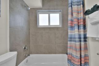 Coastal Getaway Free Parking Fast Wifi - Boca Raton - 5