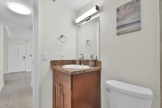 Coastal Getaway Free Parking Fast Wifi - Boca Raton - 1