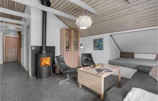 Cozy Home In Hadsund With Sauna - 7