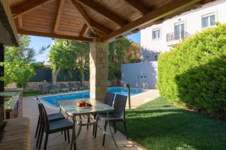 Christina Villa II, Steps to Sandy Beach, By ThinkVilla - 6