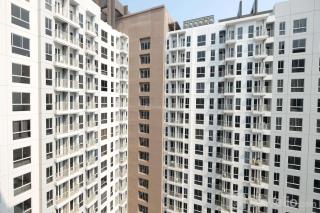 Comfort and Nice 2BR at Tokyo Riverside PIK 2 Apartment By Travelio - Rawalembang - 0
