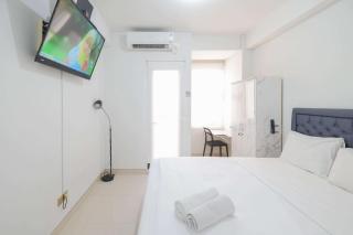 Great Deal and Homey Studio at Transpark Cibubur Apartment By Travelio - Depok - 7