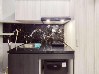 Modern Studio Room Apartment at Grand Asia Afrika By Travelio - Bandung - 2