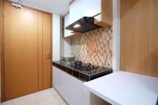 Simply Look Studio at Margonda Residence 5 Apartment By Travelio - Depok - 4