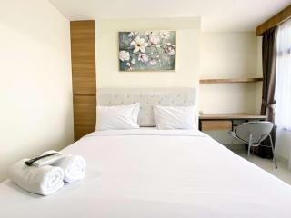 Great Deal and Comfortable Studio Pollux Chadstone Apartment By Travelio - Cikarang - 0