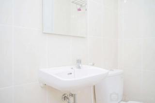 Great Choice Studio Apartment M-Town Residence near Summarecon Mall By Travelio - 6