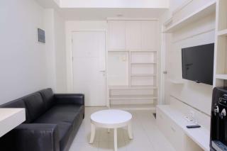 Stylish Modern 2BR Apartment at Parahyangan Residence By Travelio - 3