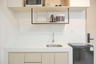 Comfort and Relaxing 2BR (No Kitchen) Tokyo Riverside PIK 2 Apartment By Travelio - 5