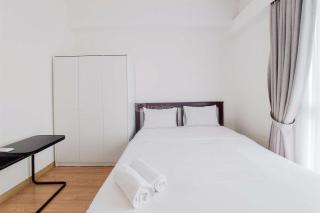 Spacious and Cozy 3BR Sky House BSD Apartment By Travelio - 0