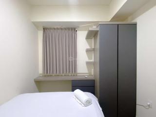 Well Furnished and Comfortable 2BR Meikarta Apartment By Travelio - 2