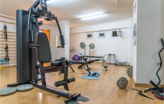 3 Bedroom Stunning Apartment In Calpe - Calpe - 3