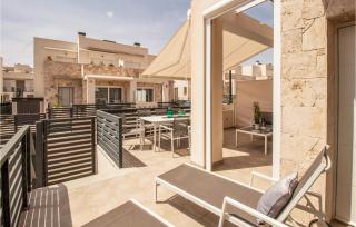 3 Bedroom Gorgeous Home In Torrevieja - Torrevieja - 8