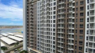 Comfortable Design Studio at Tokyo Riverside PIK 2 Apartment By Travelio - 1