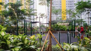 ice and Modern 2BR Springlake Summarecon Bekasi Apartment By Travelio - Bekasi - 8