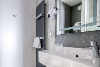 Brit Hotel Le Cottage Le Mans Sud - Arnage - 1