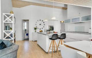4 Bedroom Beautiful Home In Nykøbing Sj - 4
