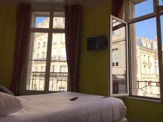 Brit Hotel Aux Sacres Reims, Centre Historique - 4