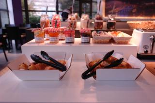 Brit Hotel Confort Rouen Centre - Rouen - 9