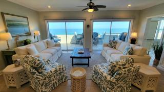 DeSoto Beach Club 310 by Tybee Beach Vacation Rentals - 4