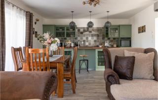 Lovely Home In Medulin With Wifi - Medulin - 7