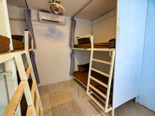 Koh Rong Beach Hostel and Bungalows - Koh Rong - 2