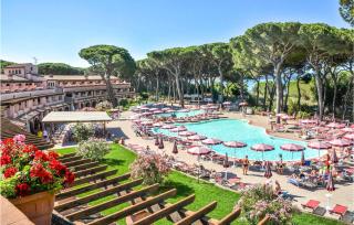 Stunning Apartment In Puntone With Wifi - 4