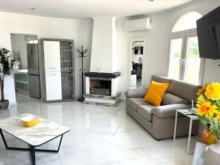 Villa with Private Pool in El Chaparral - La Mata - 1