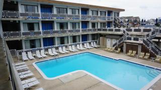 Windjammer Motor Inn - Seaside Park - 6