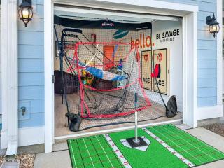 Explore PCB Townhouse Near Publix Sports with Games - 0