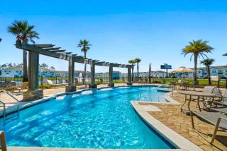 Explore PCB Townhouse Near Publix Sports with Games - 8