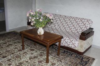 Best Guesthouse - Koetaisi - 2
