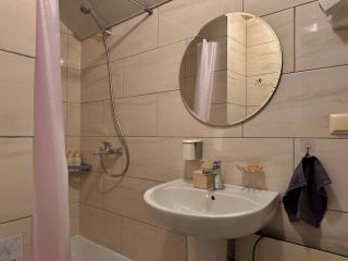 Три-О, Гостьовий дім & апартаменти, Окремі входи, Вид на гори, 15 хв до центру - 1