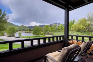 Spacious Wildflower Condo with Baldy Views - Sun Valley - 8