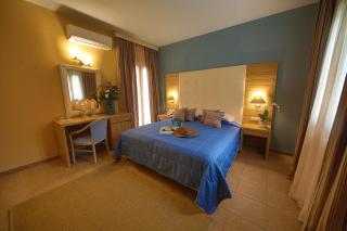 Dolphin Bay Seaside Resort & Suites - 1
