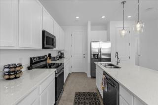 3 Bedrooms- 3 Bathrooms- Festival 1059 Pl - Davenport - 7