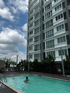 Vals Metrocity Apartment - 2