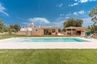 Panoramic Trullo Tramonto With Pool - San Michele Salentino - 0