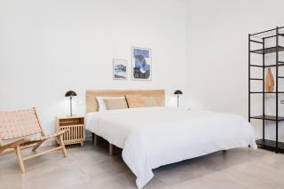 Valencia Apartments by Olala Homes - 9