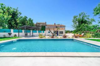 Villa Gravisi by Villa Plus - Orbanići - 0