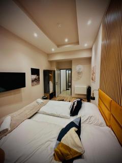 4-BR Apt, Ideal for Groups, 6-Min to Stadthalle - Wenen - 7