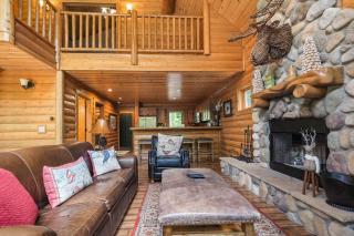 830 Mountain Cabin - Boyne Falls - 9
